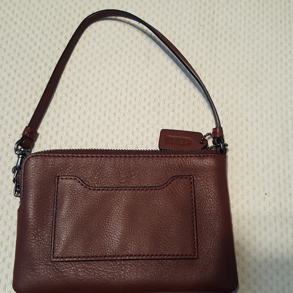 COACH wristlet - Picture 5 of 6